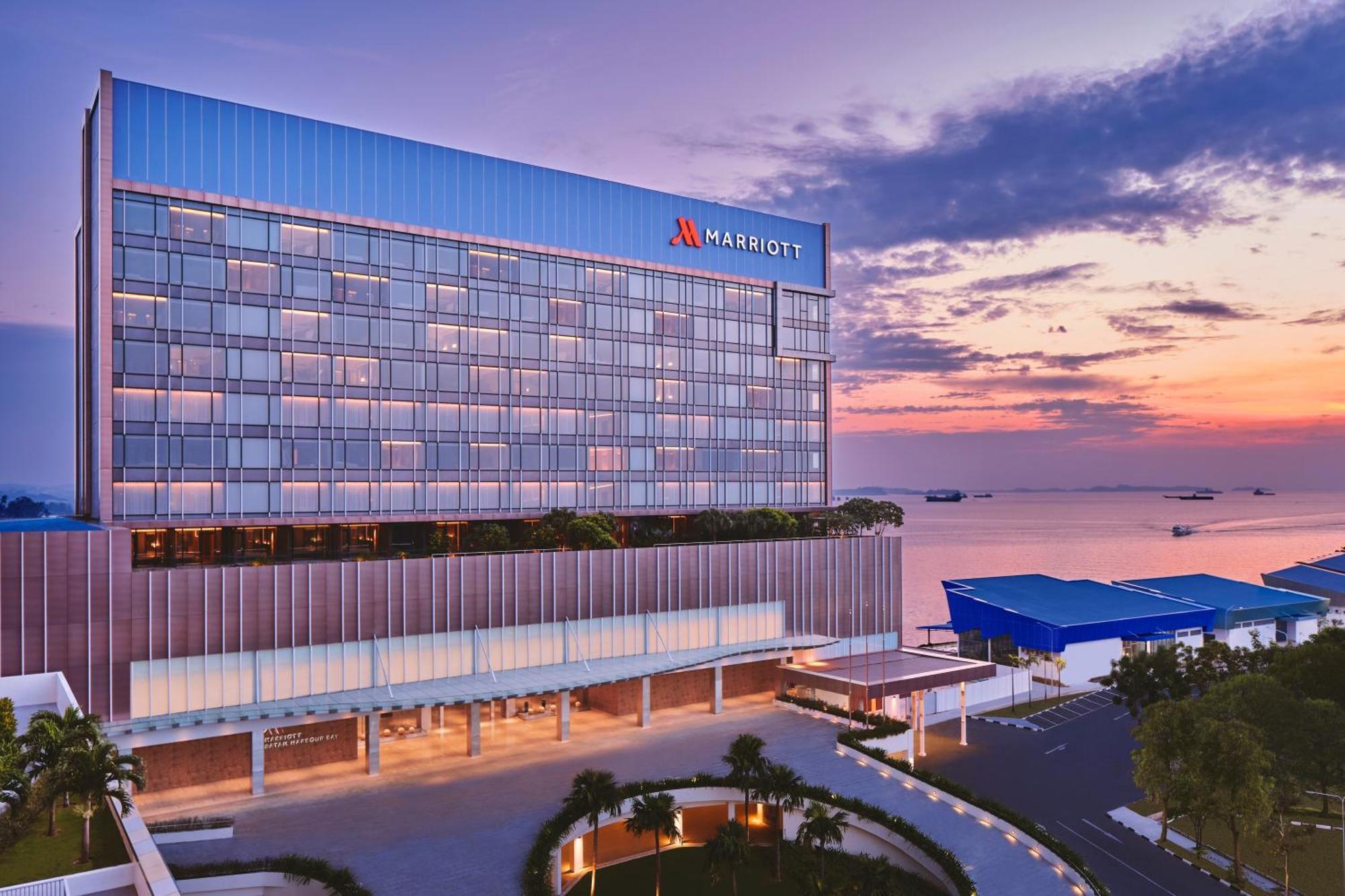 Batam Marriott Hotel Harbour Bay Nagoya Exterior foto